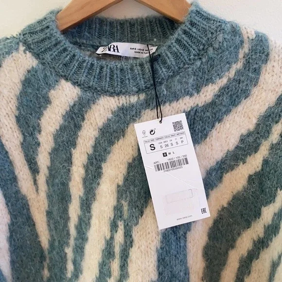 Zara NWT Jacquard Knit Animal Print Sweater - Picture 5 of 6